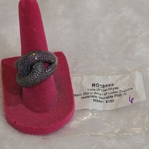 Lure of the Abyss Hematite Knot Ring